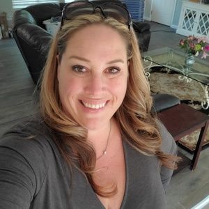 Meet your Posher, Gina